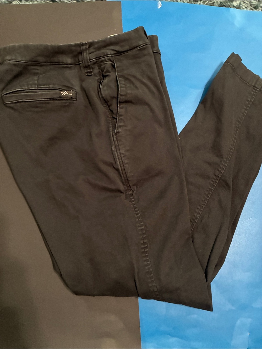 Hollister -ATHLETIC SKINNY CHINOS (select your color) - Picture 6 of 12